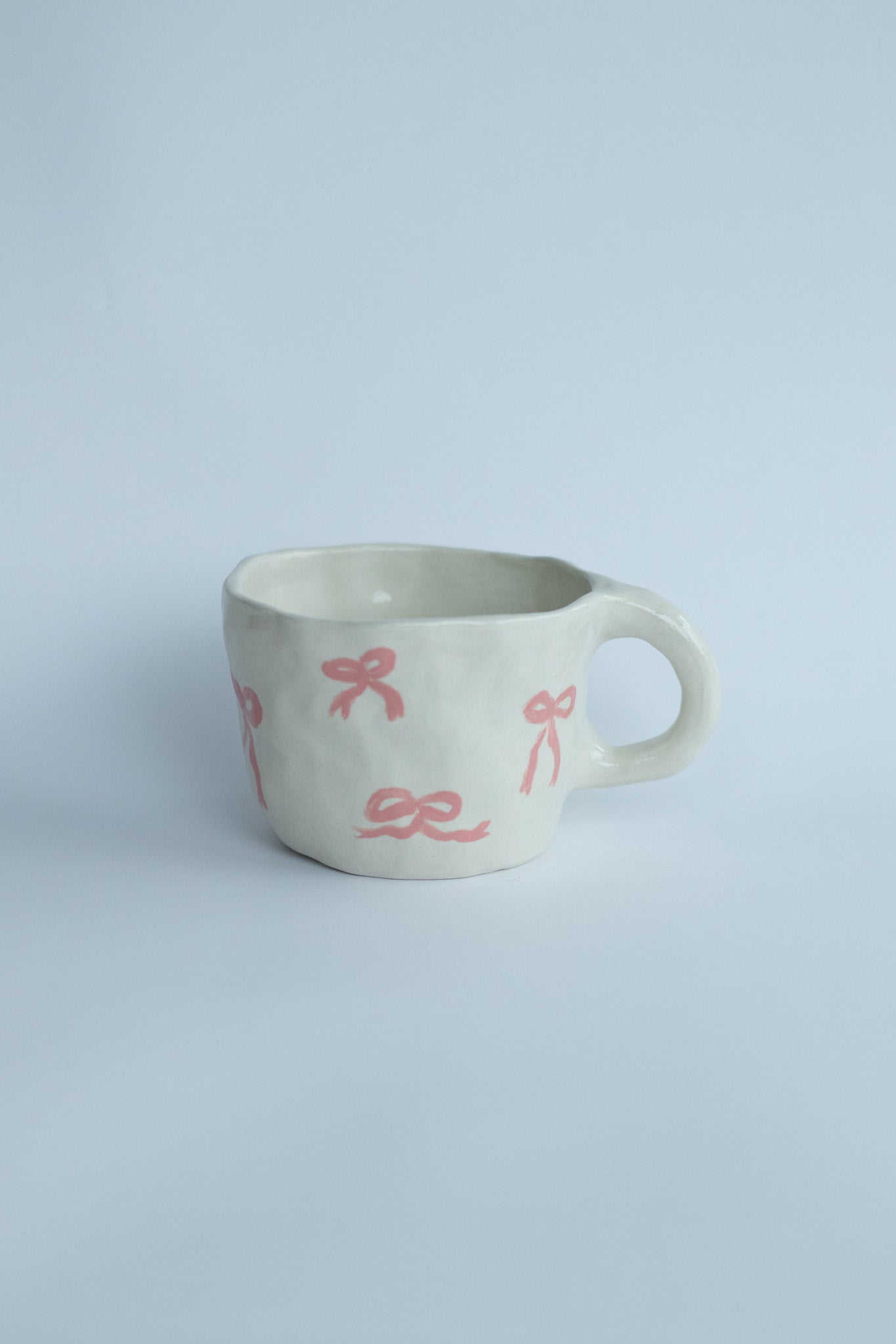 bow mug