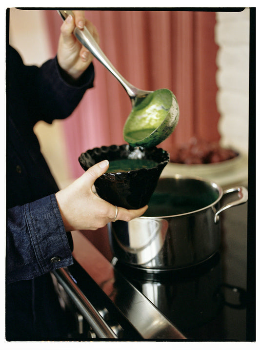 frill bowl midnight black